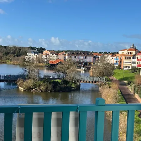 Apartmán Coco 2 Adultes Et 2 Enfants Avec Terrasse Vue Sur Le Et Acces Parc Aquatique Gratuit Talmont-Saint-Hilaire