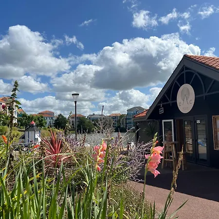 Apartmán Coco 2 Adultes Et 2 Enfants Avec Terrasse Vue Sur Le Et Acces Parc Aquatique Gratuit *