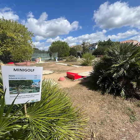 Coco 2 Adultes Et 2 Enfants Avec Terrasse Vue Sur Le Et Acces Parc Aquatique Gratuit Apartmán Talmont-Saint-Hilaire