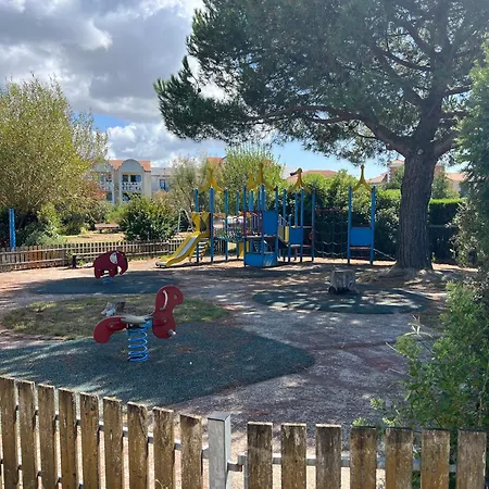Coco 2 Adultes Et 2 Enfants Avec Terrasse Vue Sur Le Et Acces Parc Aquatique Gratuit * Talmont-Saint-Hilaire