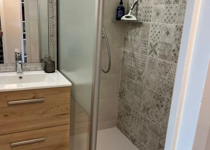 Coco 2 Adultes Et 2 Enfants Avec Terrasse Vue Sur Le Et Acces Parc Aquatique Gratuit Talmont-Saint-Hilaire