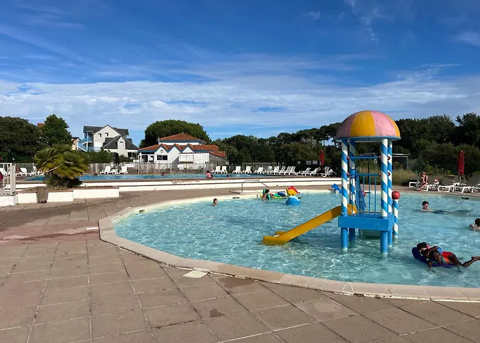 Apartmán Coco 2 Adultes Et 2 Enfants Avec Terrasse Vue Sur Le Et Acces Parc Aquatique Gratuit *