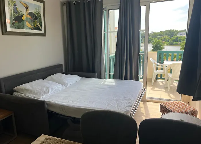 Coco 2 Adultes Et 2 Enfants Avec Terrasse Vue Sur Le Et Acces Parc Aquatique Gratuit Talmont-Saint-Hilaire