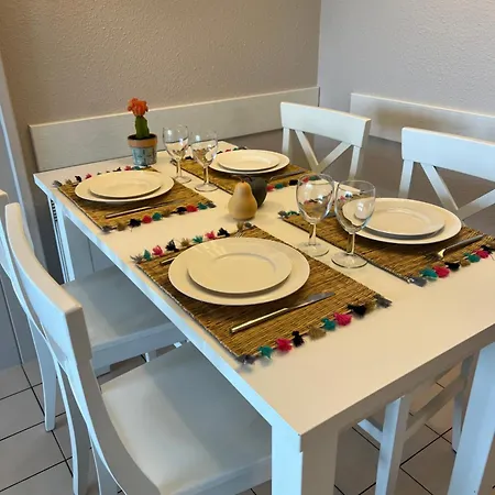Coco 2 Adultes Et 2 Enfants Avec Terrasse Vue Sur Le Et Acces Parc Aquatique Gratuit Talmont-Saint-Hilaire