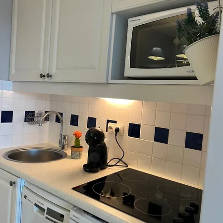 Apartment Coco 2 Adultes Et 2 Enfants Avec Terrasse Vue Sur Le Et Acces Parc Aquatique Gratuit Talmont-Saint-Hilaire