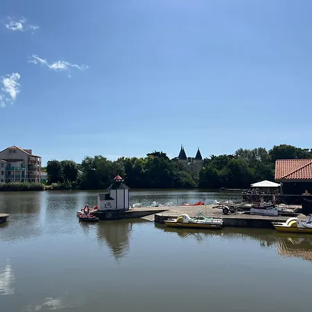 Coco 2 Adultes Et 2 Enfants Avec Terrasse Vue Sur Le Et Accès Parc Aquatique Gratuit
