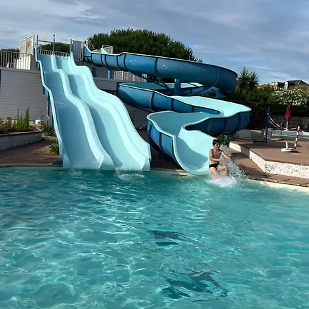 Coco 2 Adultes Et 2 Enfants Avec Terrasse Vue Sur Le Et Accès Parc Aquatique Gratuit * Talmont-Saint-Hilaire