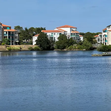 Coco 2 Adultes Et 2 Enfants Avec Terrasse Vue Sur Le Et Acces Parc Aquatique Gratuit Appartement Talmont-Saint-Hilaire