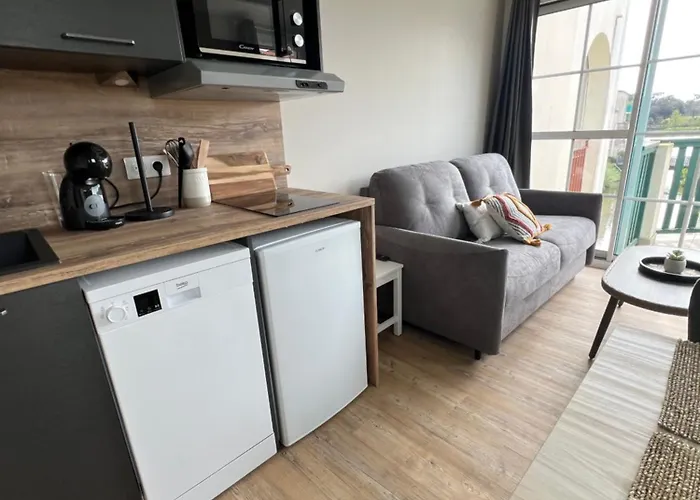 Coco 2 Adultes Et 2 Enfants Avec Terrasse Vue Sur Le Et Acces Parc Aquatique Gratuit