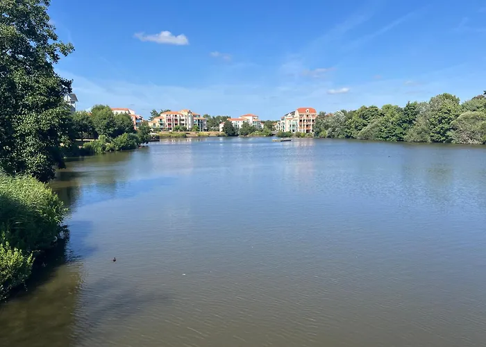 Coco 2 Adultes Et 2 Enfants Avec Terrasse Vue Sur Le Et Acces Parc Aquatique Gratuit Lejlighed Talmont-Saint-Hilaire