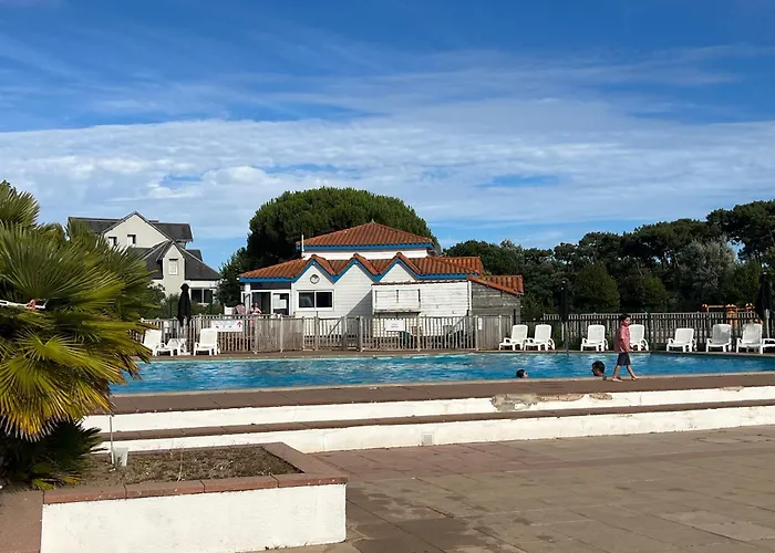 Coco 2 Adultes Et 2 Enfants Avec Terrasse Vue Sur Le Et Acces Parc Aquatique Gratuit