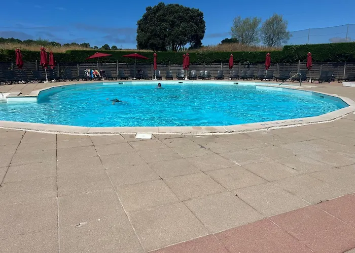 Coco 2 Adultes Et 2 Enfants Avec Terrasse Vue Sur Le Et Acces Parc Aquatique Gratuit * Talmont-Saint-Hilaire